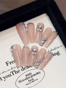10片棺材形裸粉色闪光法式美甲水钻贴纸，优雅奢华手工美甲贴花，适合日常、约会、聚会和婚礼。 - 淺粉色 - 查看 11