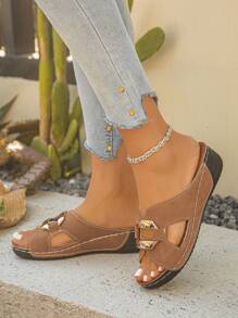 Plus Size 36-45 Fashionable Minimalist Green Metal Buckle Thick-Soled Open Toe Casual Slide Sandals For Women, Lightweight & Comfortable, Suitable For Daily & Outdoor Wear, Roman Style Platform Wedge Sandals - 棕色 - 查看 5