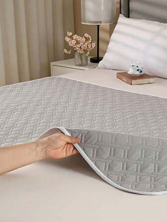 Waterproof Reusable Changing Pad, Anti-Slip Absorbent Nursing Mat For Incontinence, Menstrual, All Seasons Use, Proof Menstrual Pad, Waterproof Washable Mattress Pad, Mattress Protector, Suitable For Women To Use During Menstruation, Incontinence, Bedwetting, Adults And Elderly