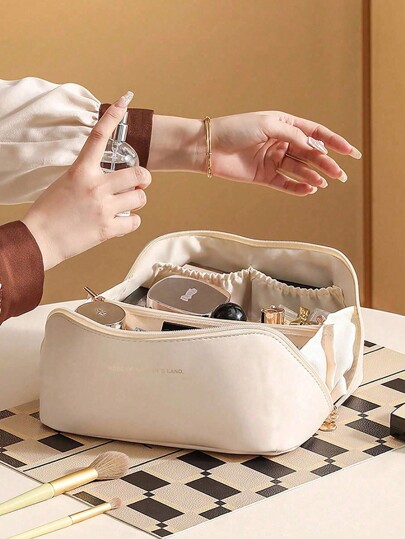 1pc Portable Travel Makeup Bag, Waterproof Summer Toiletry Organizer, Multi-Function Storage Bag For Women's Beauty Tools And Toiletries, Suitable For Lipstick, Perfume, Eyeshadow, Blush, Travel Essentials, Cruise Essentials, Dorm Essentials, Suitable For Beach, Holiday, Travel, Shopping, Bridesmaid Gifts, Mother's Day Gifts, Birthday Gifts, Gifts For Friends And Teachers, Wedding Gifts Back To School