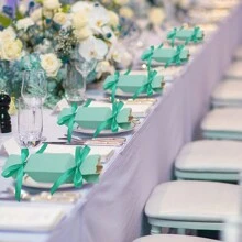 10个迷你礼盒，带丝带，小巧红色、粉色、绿色纸质糖果盒，心形图案，小型礼品包装盒，适用于婚礼、生日、迎婴派对、周年纪念派对回礼