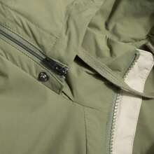 New Balance Kurtka z kapturem tkana, wiatroszczelna dla mężczyzn i kobiet - AMJ51323-OLF - Zobacz 4