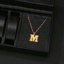 Collar con inicial grande - M, Joyería para hombres, mujeres, niños y niñas, regalo ideal para cumpleaños y festividades - carta - Ver 1