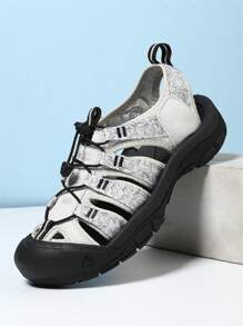 Letnie, modne, swobodne sandały do wody