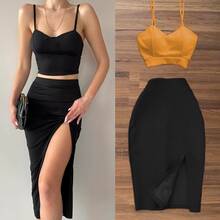Conjunto falda y top tirantes corte ajustado abertura femenina moderno - Amarillo Mostaza - Ver 2