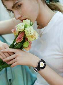 20mm 花卉雕花矽膠手錶錶帶，相容 Galaxy Watch 7 6 5 4 40mm 44mm/5 Pro/6 Classic 47mm/Watch 4 Classic/Active 2, 45mm/Watch 3/Watch 4 Classic 42mm 46mm Watch 6 47mm 43mm，波希米亞玫瑰防水運動替換錶帶，相容 Honor，男女適用 - 黑色 - 查看 4