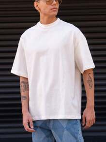 Men Solid Drop Shoulder Tee