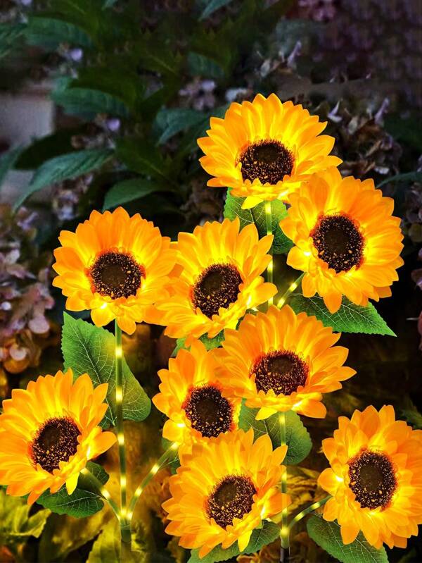 1pc-3pcs Solar Power Sunflower Garden Lights, Waterproof Outdoor Decorative Realistic Sunflower LED Solar Lamp Suitable For Yard, Path, Garden