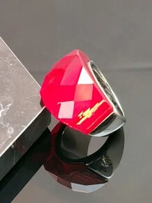 这款欧美流行的红色合成锆石钛钢女士戒指，采用316不锈钢材质，不褪色，低过敏性，是母亲节和情人节的理想礼物。 - 鋼色戒指 - 查看 3