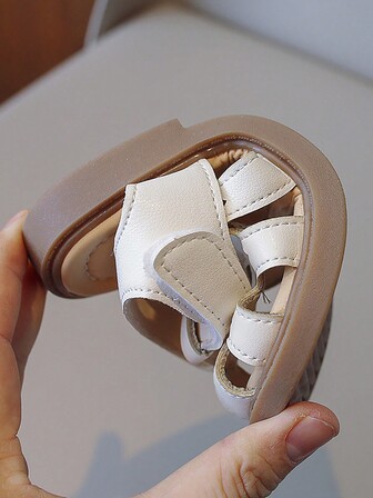 Tibanyu 1 双女童低跟玛丽珍平底鞋，休闲时尚鞋，舒适低跟钩环设计，室内户外轻便平底鞋，适合春秋季节、日常活动、派对