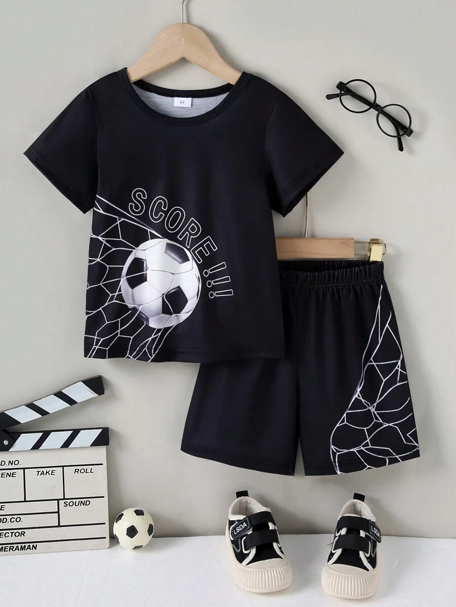 男童足球印花短袖T恤+休闲印花短裤套装，适合春夏季 - 黑色 - 查看 1