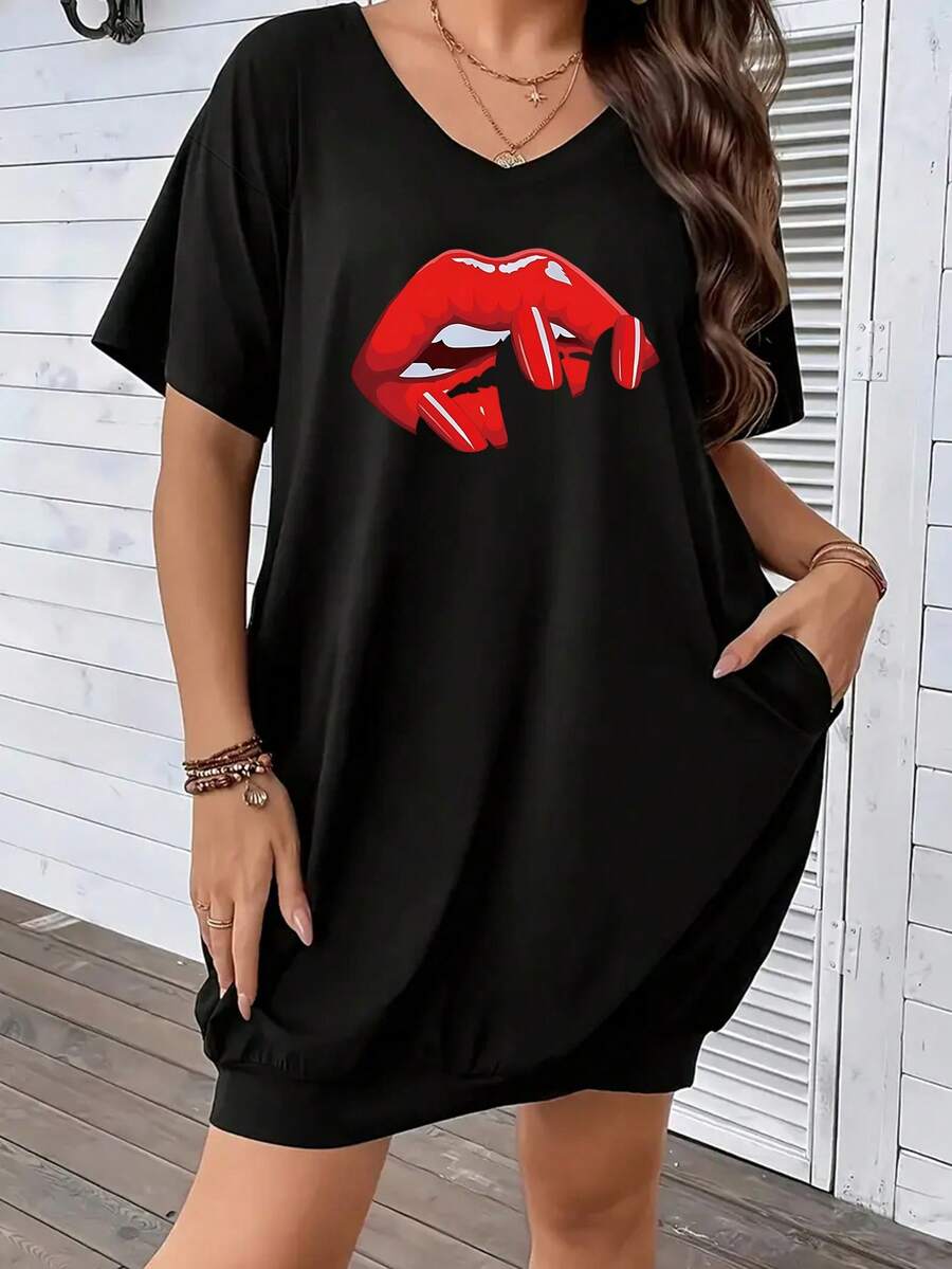 Plus Size Women V-Neck Short Sleeve Solid Color Casual T-Shirt Dress - Black - View 1