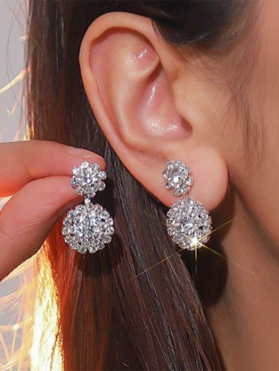 1 Cặp Bông tai đinh tán phong cách Âu Mỹ tối giản đính đá pha lê hình bông tuyết thời trang sang trọng thiết kế nhỏ tinh tế - Một cặp khuyên tai - Xem 1