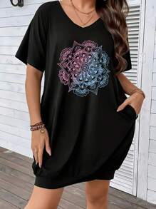 Plus Size Women V-Neck Short Sleeve Solid Color Casual T-Shirt Dress - Black - View 1