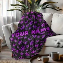 Manta de forro polar personalizada con hoja de arce púrpura decorativa. Manta suave y acogedora con estampado de hojas púrpuras, ideal para sofá, cama, coche, salón, dormitorio, baño y comedor. Es un regalo perfecto para él, ella, novio, novia, papá, mamá, familia, amigos, hijo, hija, para aniversarios, Día de la Madre, cumpleaños, San Valentín, graduación, Día del Padre, Día del Niño, bodas y calentamiento de hogar.