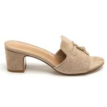 Heeled Shoes With Strap And Buckle Detail - Beige - View 5