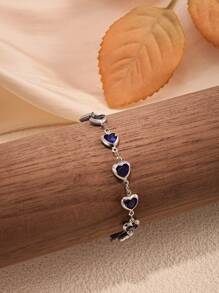 Elegant Stainless Steel Connected Heart Bracelet, Fashion Versatile Personalized Design Suitable For Women Any Occasion