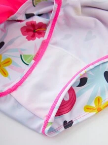 Young Girl Cute Flamingo Print Long Sleeve Rash Guard Swimwear - Red and White - View 10