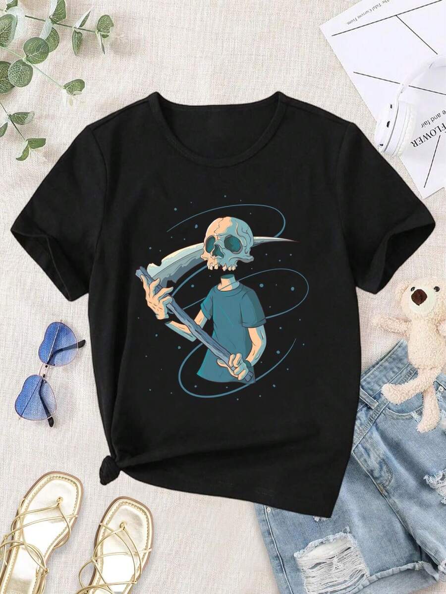 Women's Japanese Sci-Fi Skeleton Vector Art T-Shirt - Anime Kawaii Graphic Tee