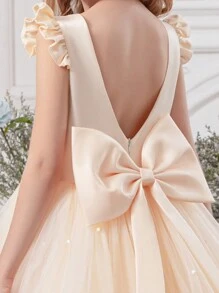 香槟色短袖手工串珠蝴蝶结女童圣诞派对优雅礼服，公主裙，适合女孩生日派对、舞会、毕业典礼、婚礼伴娘、节日庆典等场合。