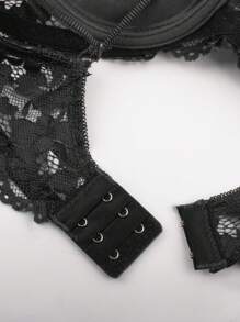 女士黑色蕾丝图案内衣文胸无钢圈聚拢内衣文胸钢圈提升内衣文胸适合婚纱