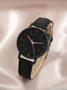 一套女士手表，配有黑色PU皮表带和手链，适合日常佩戴、生日礼物、派对、节日聚会，是送给自己或朋友的理想礼物。不含包装盒。 - 黑色 - 查看 4