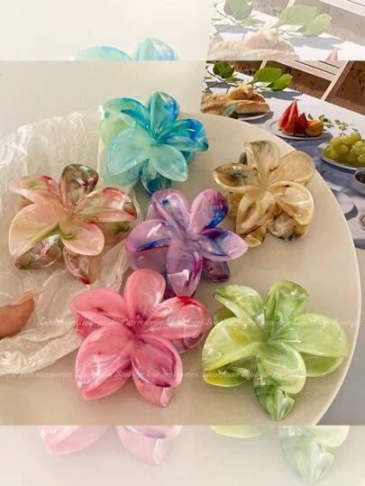 6pcs/Set Of Women's Ombre Flower Hair Clips, With Fashionable, Elegant & Simple Design. These Solid Color Clips Are 8cm/3.15in Large And Lightweight, Made Of Plastic. They're Perfect For Daily Use, Be It Casual Days, Parties, Commuting, Vacation. Ideal For Styling Bun Or Ponytail, Convenient When Washing Face Or Applying Makeup. A Great Outfit Accessory,Gifts,Travel,Gifts For Women,Hair Stuff,Stocking Stuffers,Stocking Fillers,Stocking Stuffers For Women,Stocking Fillers Women, Stocking Stuffers For Adults,Stocking Fillers For Adult,Hair Stuff,Coming-Of-Age Hair Accessory, Hair Accessories,Gift Ideas For Women,Beauty Stocking Fillers, Gifts For Women