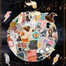 WB 50 件哈利波特官方授权哈利波特赫敏罗恩海德薇霍格沃茨道具贴纸防水卡通装饰水瓶笔记本电脑保险杠水瓶电脑手机安全帽汽车和送给朋友家人生日节日和新年圣诞礼物 - DS01-01-0014 - 查看 4