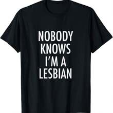 Nobody Knows I'm A Lesbian T-Shirt - màu đen - Xem 1