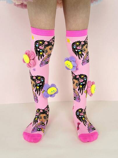 Um lindo par de meias de girassol para meninas, adequadas para crianças, meias até o joelho, para uso diário no campus de verão e em festas.
