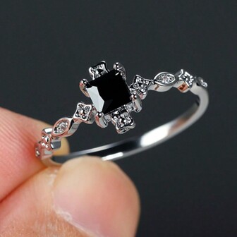 1 pieza Anillo decorativo de diseño negro elegante y lujoso para mujer, adecuado para fiestas, banquetes, compromisos, como regalo de joyería para el Día de San Valentín, mamá, madre, Día de la Madre