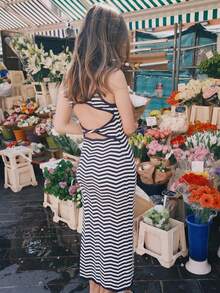 Frühling/Sommer Neu Schwarz & Weiß gestreiftes Kontrast-Farbstrick-Trägerkleid, figurbetontes, sexy rückenfreies, boho Musik-Festival-Urlaubs-leichtes Strickkleid, Neujahr - Schwarz und Weiss - Übersicht 9