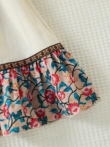 年轻女孩 2 件套夏季服装荷叶边花卉上衣 + 几何花卉下摆裙子，休闲服套装 - 米色 - 查看 4