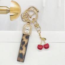TTOBS 1pc Handmade Leopard Leather Car Key Chain With Unique Cherry Pendant - , Fashionable And Multifunctional Backpack Key Chain, Perfect Accessory For Backpacks. An Ideal Gift For St. Patrick's Day, Valentine's Day, Or For Your Beloved Lady. - Multicolor - View 14