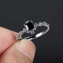 1 pieza Anillo decorativo de diseño negro elegante y lujoso para mujer, adecuado para fiestas, banquetes, compromisos, como regalo de joyería para el Día de San Valentín, mamá, madre, Día de la Madre