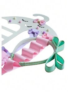 Porta laços de bebê, Organizador de faixinhas, Laços e Tiaras  Cabide personalizado chuva de amor em MDF.