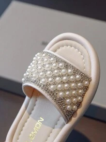 2025女童新款闪亮镶嵌珍珠亮钻时尚平底凉鞋舒适轻便休闲室内外休闲度假派对 - 白色 - 查看 2