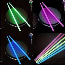 1 par de baquetas luminosas de 5A con punta en forma de gota de agua, de nailon de color neón, ideales para principiantes y artistas en el escenario