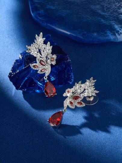 1 对奢华方晶锆石泪滴形吊坠耳环，珠宝风格吊坠耳饰