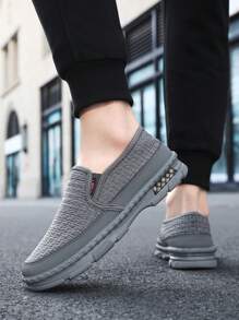 2025 New Men's Old Beijing Cloth Shoes, Slip-On Breathable Casual Sneakers, Fashion Driving Shoes, Non-Slip Kitchen/Work Shoes, Comfortable Shoes