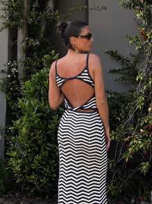 Frühling/Sommer Neu Schwarz & Weiß gestreiftes Kontrast-Farbstrick-Trägerkleid, figurbetontes, sexy rückenfreies, boho Musik-Festival-Urlaubs-leichtes Strickkleid, Neujahr - Schwarz und Weiss - Übersicht 3