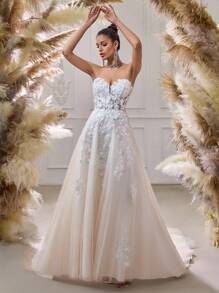 无肩带象牙色刺绣薄纱婚纱 - 带花卉蕾丝的优雅舞会礼服，适合浪漫仪式 - 白色 - 查看 4