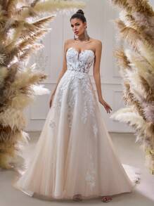 无肩带象牙色刺绣薄纱婚纱 - 带花卉蕾丝的优雅舞会礼服，适合浪漫仪式 - 白色 - 查看 6