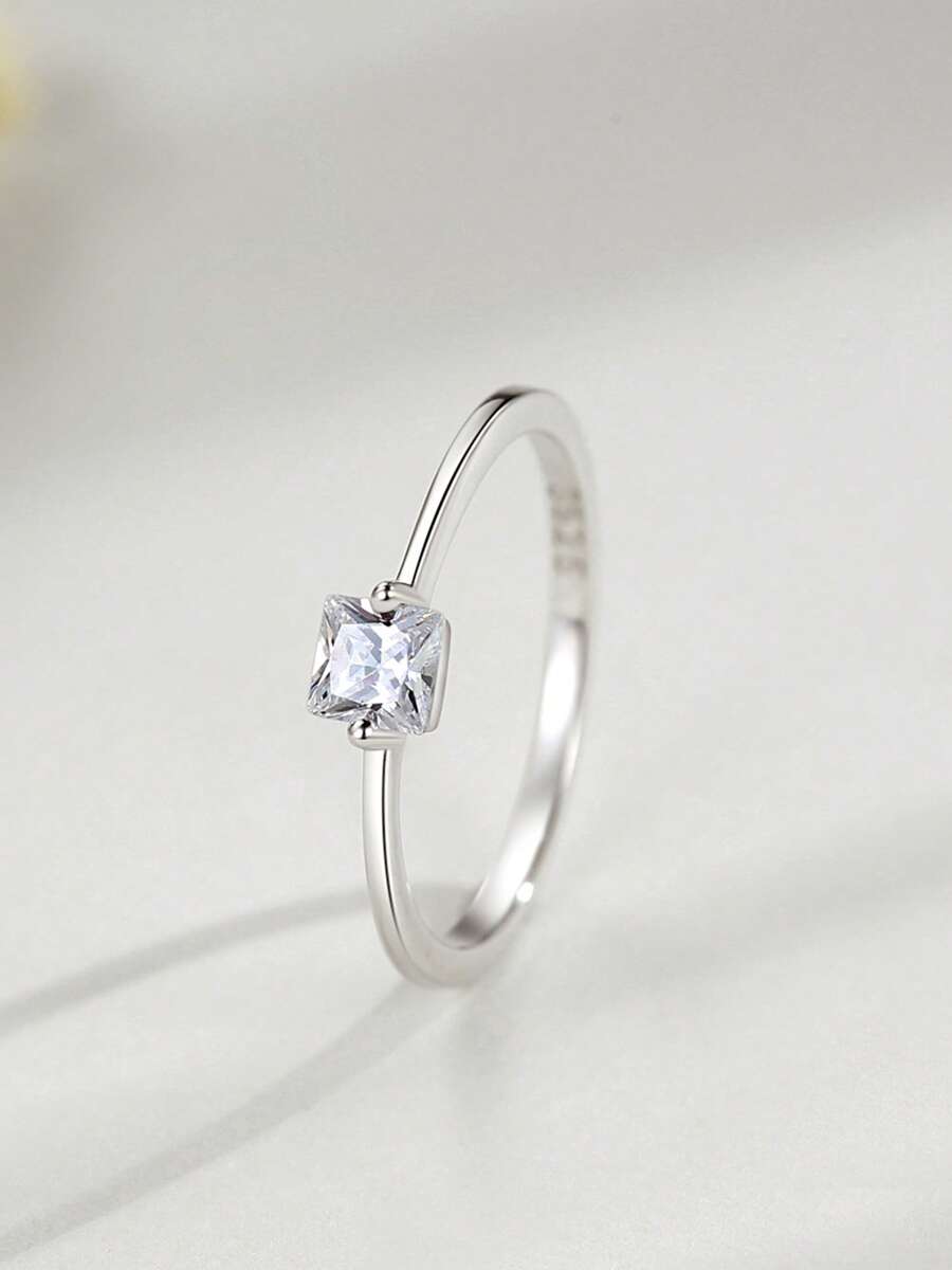 1枚925纯银时尚方形戒指，女士优雅戒指，镶嵌透明锆石，精致女性珠宝 - 銀色 - 查看 1