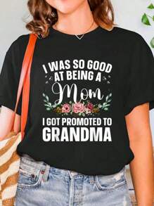 Grandma Art For Mom Women Grandmother Promoted To Grandma T-Shirt Print Crew Neck T-Shirt For Summer, Women's Soft Short Sleeve Top, Stylish Comfy Tee For Women Graphic Tees - 黑色 - 查看 1