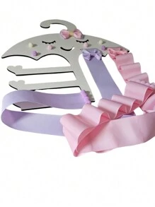 Porta laços de bebê, Organizador de faixinhas, Laços e Tiaras  Cabide personalizado chuva de amor em MDF.