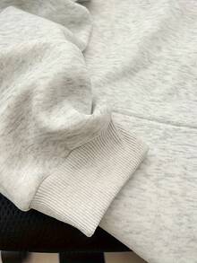 邦迪海滩椰子树和冲浪图案纯色女式套头连帽衫，宽松版型，落肩设计，带口袋