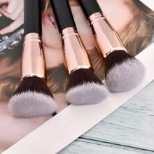 3pcs Professional Makeup Brush Set, Including Foundation Brush, Blush Brush, And Eye Brush. Suitable For Makeup Artists, Home Use, And Travel. - Multicolor - View 4