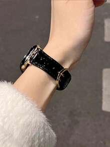 1 件女士黑色珠光皮革蝴蝶结水钻表带，兼容 38/40/41/44/45/49/42/46 毫米系列 11/SE3/Ultra3/Ultra/SE/SE2/10/9/8/7/6/5/4/3/2/1 - 黑色 - 查看 4