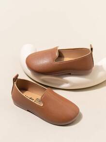 1 paire de chaussures enfants à enfiler, simples, de couleur unie, à l'apparence du . Chaussures de danse à la mode pour garçons, antidérapantes, décontractées, souples. Chaussures plates polyvalentes pour filles.